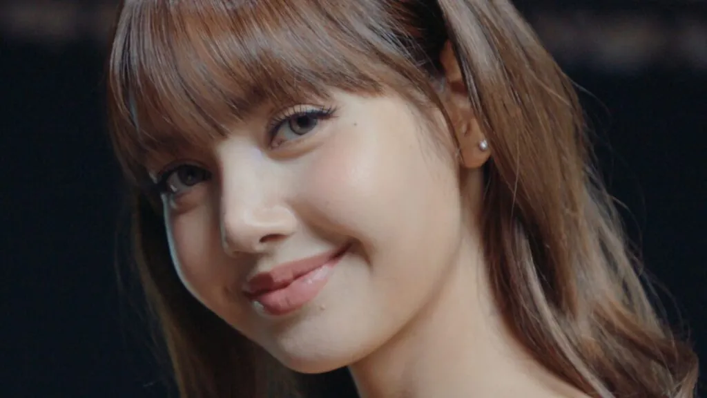BLACKPINK’s Lisa breaks YouTube records with “SaWaDiKa” so far in 2026 BLACKPINK’s Lisa breaks YouTube records with “SaWaDiKa” so far in 2026