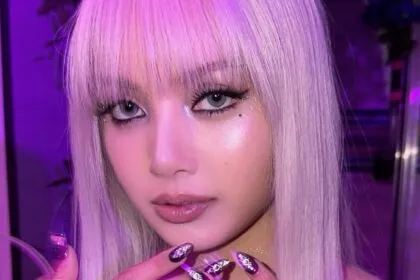 BLACKPINK's Lisa releases dance performance video for BLACKPINK's Lisa releases dance performance video for SaWaDiKa (2)