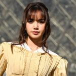 BLACKPINK's Lisa reveals the girl group she is obsessed with BLACKPINK's Lisa reveals the girl group she is obsessed with