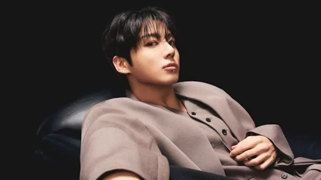 BTS' Jungkook gifts his birthday crown to a fan in a wheelchair in Los Angeles