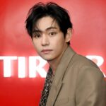 BTS' V goes viral for his touching gesture toward a deaf fan at concert