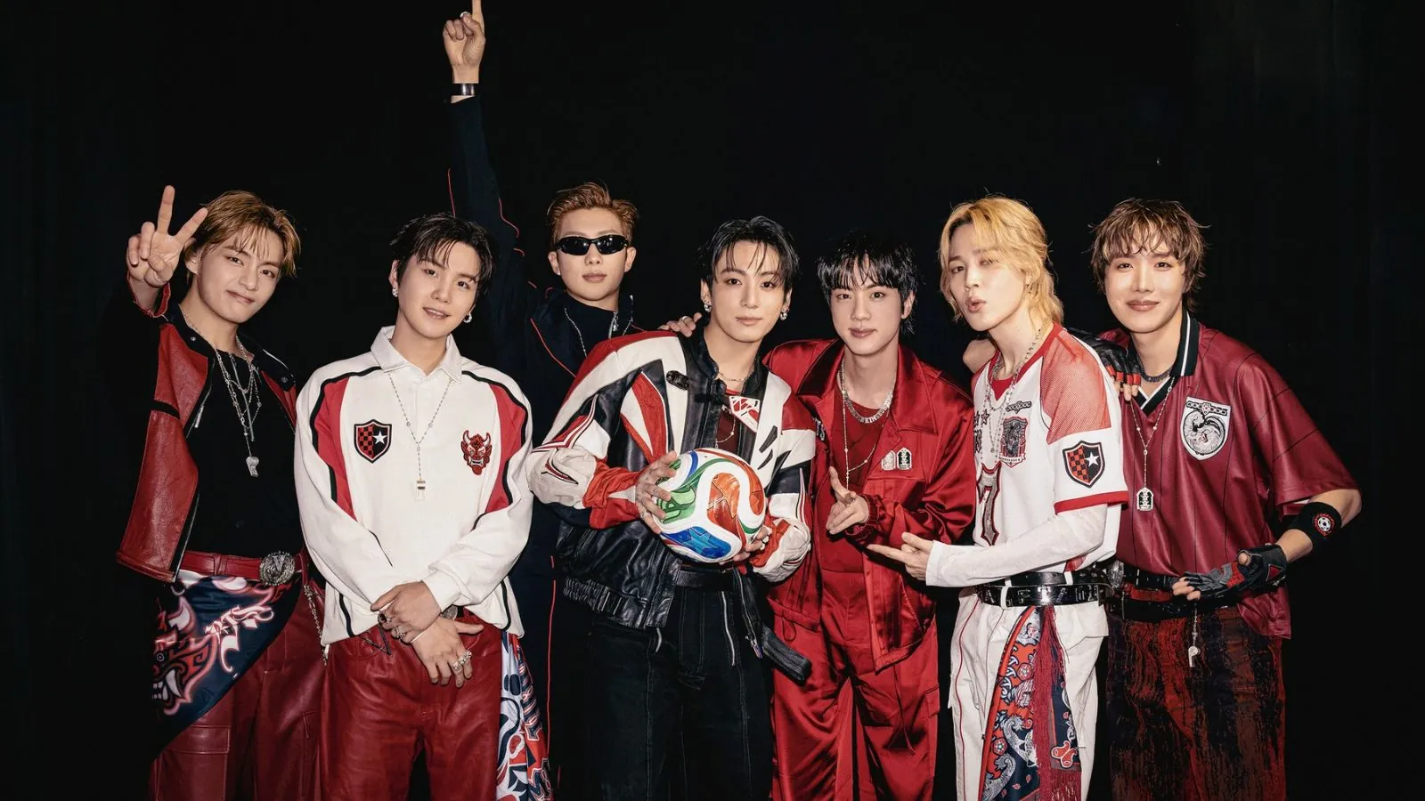 BTS breaks Beyoncé’s touring record worldwide BTS breaks Beyoncé’s touring record in the United States