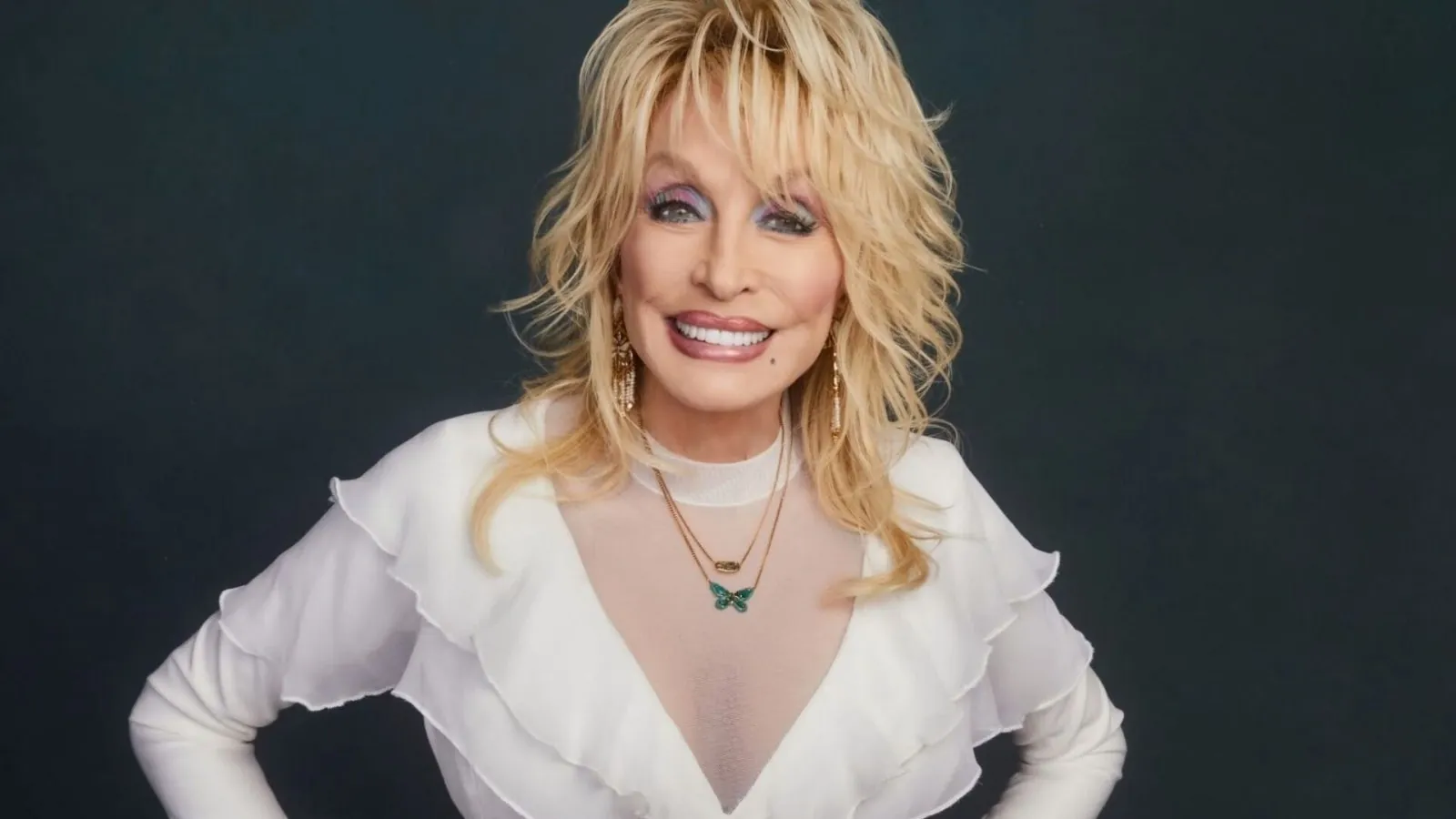 Dolly Parton to achieve her first #1 single in the United Kingdom after her passing Dolly Parton to achieve her first #1 single in the United Kingdom after her passing