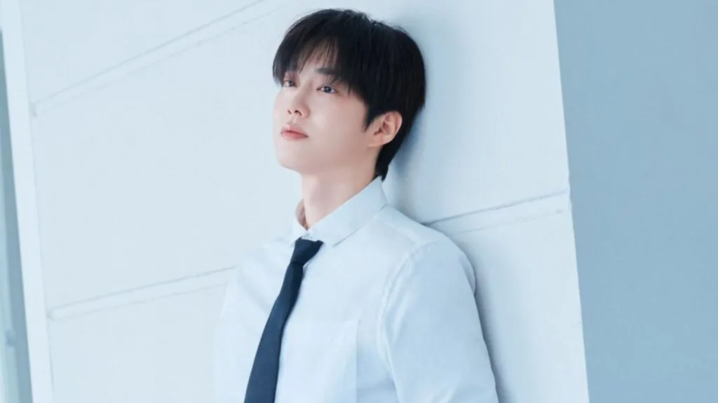 EXO's Suho reflects on his leadership regrets while praising SEVENTEEN's unity EXO's Suho reflects on his leadership regrets while praising SEVENTEEN's unity
