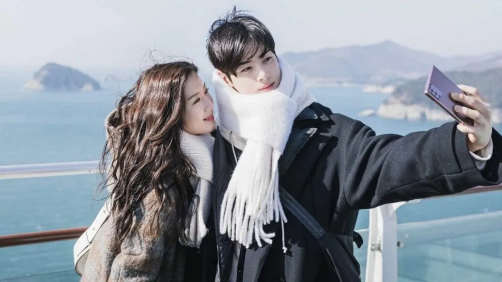 Mun Ka-young and Cha Eun-woo are in talks to star together in a new drama