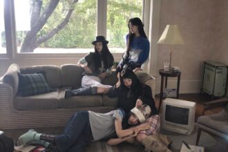 NewJeans’ “Super Shy” surpasses 900 million streams on Spotify NewJeans’ “Super Shy” surpasses 900 million streams on Spotify