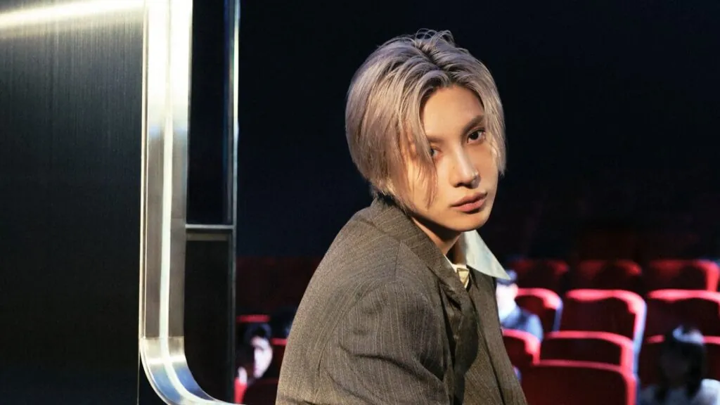 SHINee's Taemin teases a new version of his official light stick