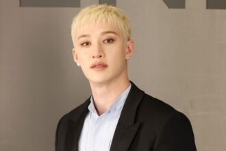 Stray Kids' Bang Chan calls out disrespectful crowds at the airport Stray Kids' Bang Chan calls out disrespectful crowds at the airport