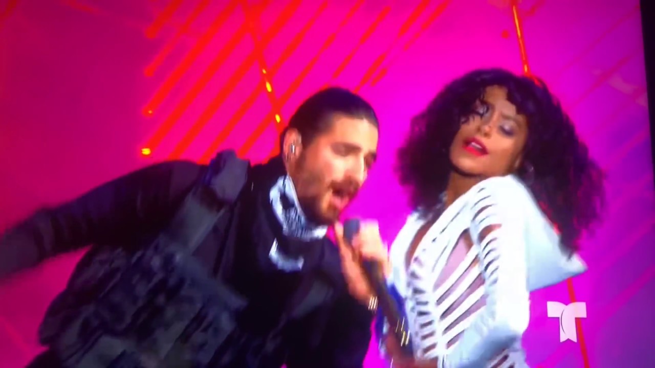 Maluma - El Préstamo | En Vivo (Premios Billboard 2018)