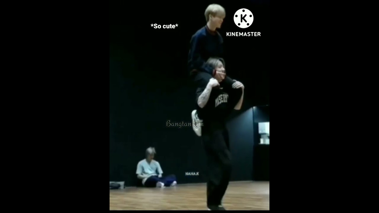 Jungkook carrying vmin on his shoulders.. 💪🐰 #vmin #taekook #bts #btsarmy #bangtantym