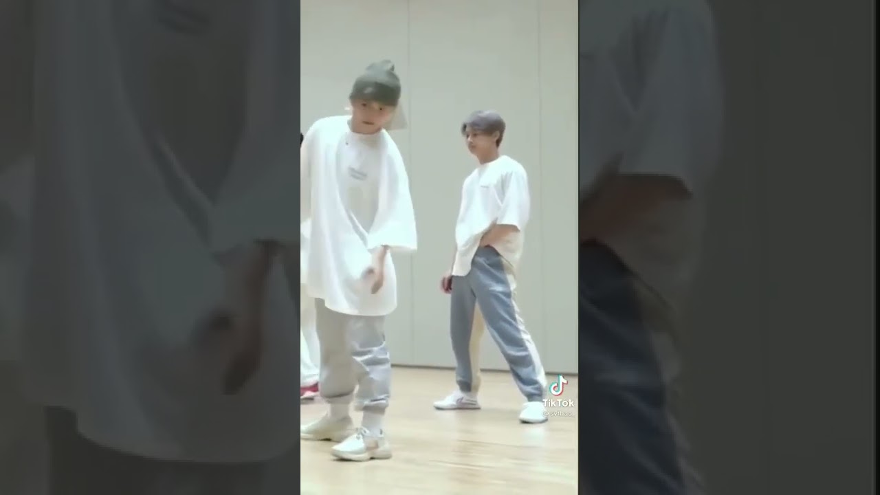 Jun and his scratching saga