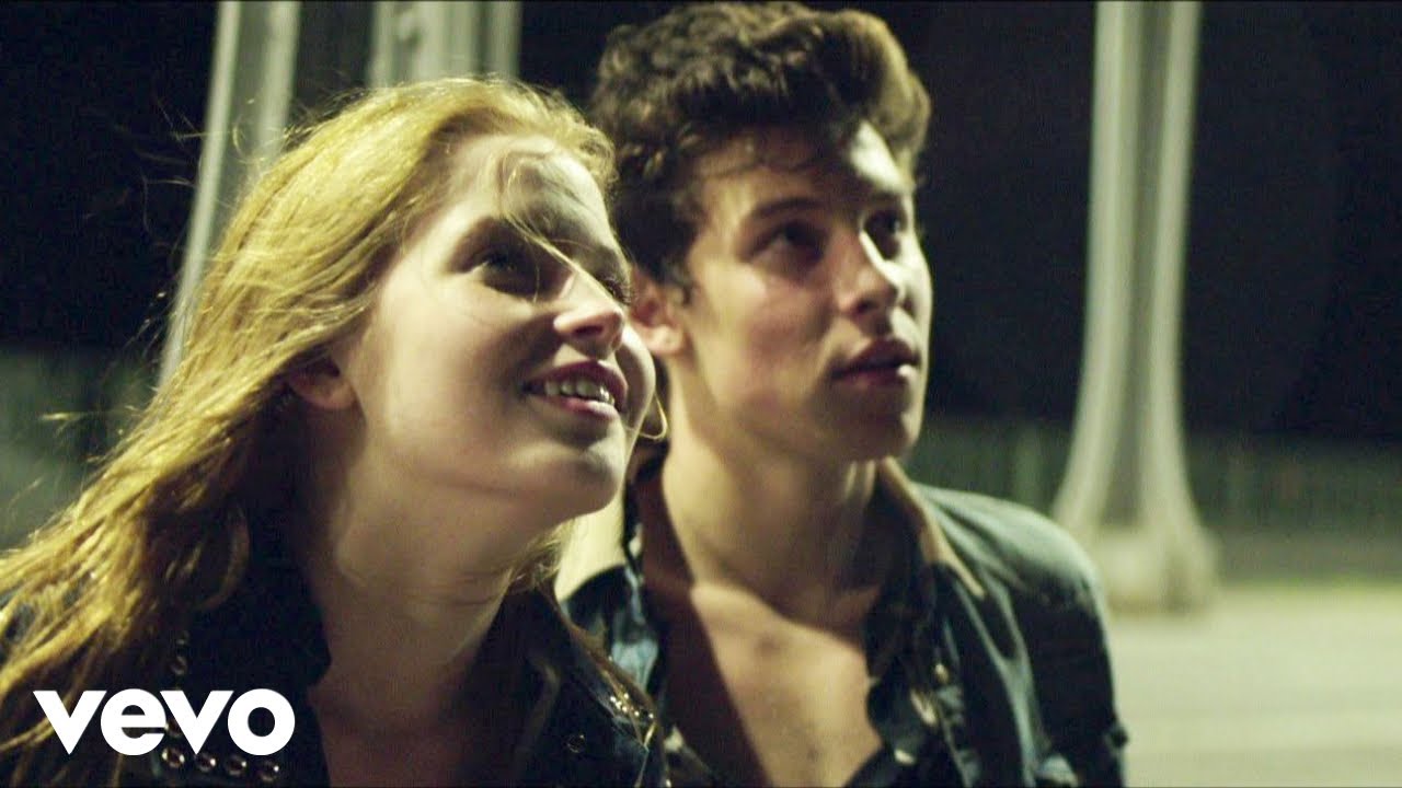 Shawn Mendes - There's Nothing Holdin' Me Back (Official Music Video)