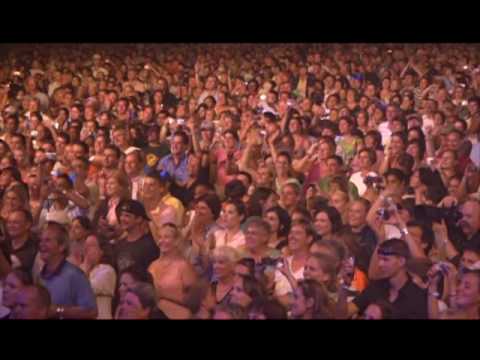 Celine Dion - Taking Chances World Tour Footage