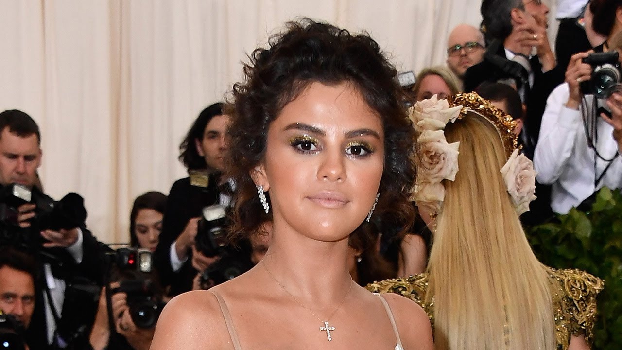 Selena Gomez LAUGHS OFF Met Gala Criticism With Instagram Post
