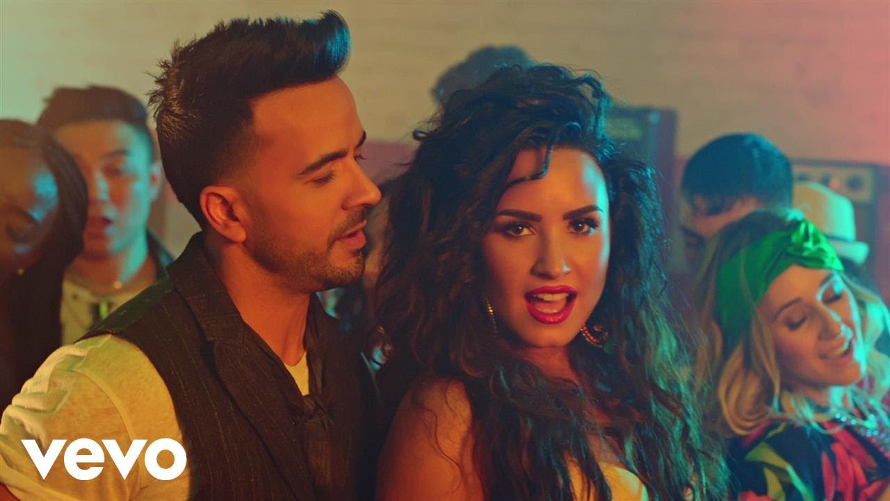 Luis Fonsi, Demi Lovato - Échame La Culpa (Video Oficial)