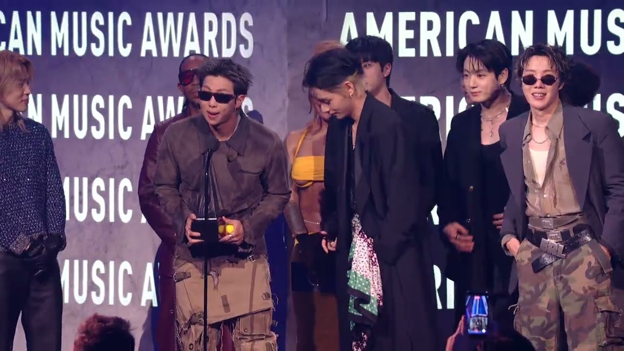 BTS Accepts the Award for Song of the Summer [52nd American Music Awards]