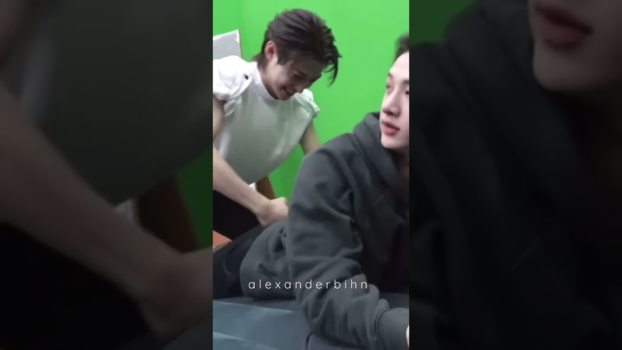 When you want a massage…#straykids #kpop #shorts