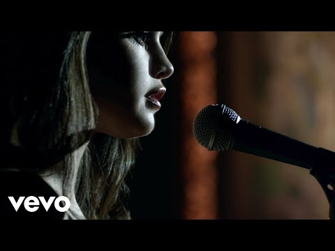 Selena Gomez - Same Old Love (Official Music Video)