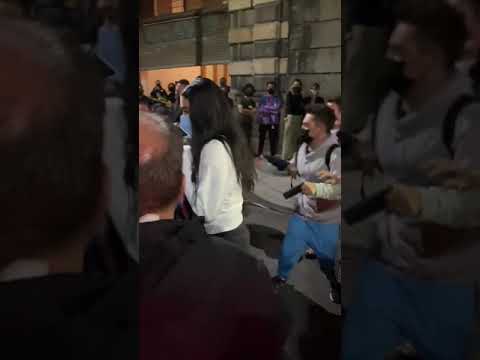 Dua Lipa had a scary moment because one of her fans tried to get close her in Mexico City