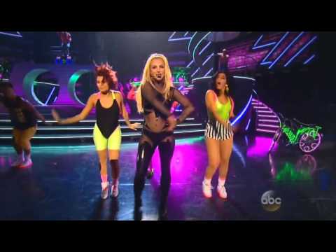 Britney Spears & Iggy Azalea Perform Pretty Girls @ 2015 Billboard Music Awards