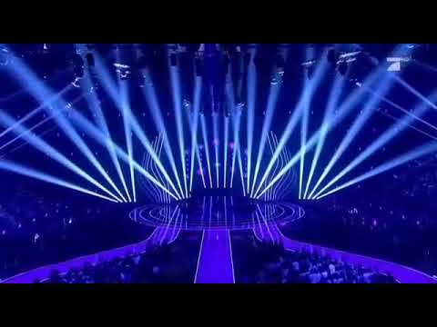 Shawn Mendes performing at GNTM