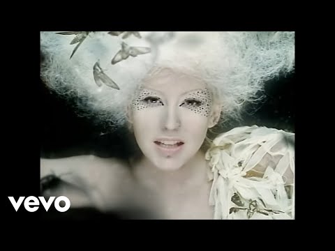 Christina Aguilera - Fighter (Official Music Video)