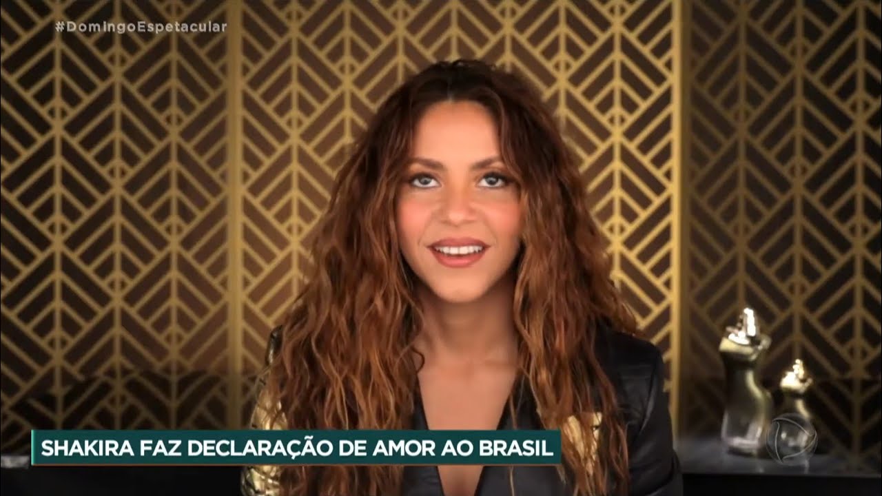 Shakira revela que descobriu Anitta e acha ela incrível ao Domingo Espetacular (15/11/20)