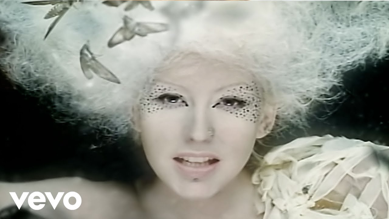 Christina Aguilera - Fighter (Official HD Video)