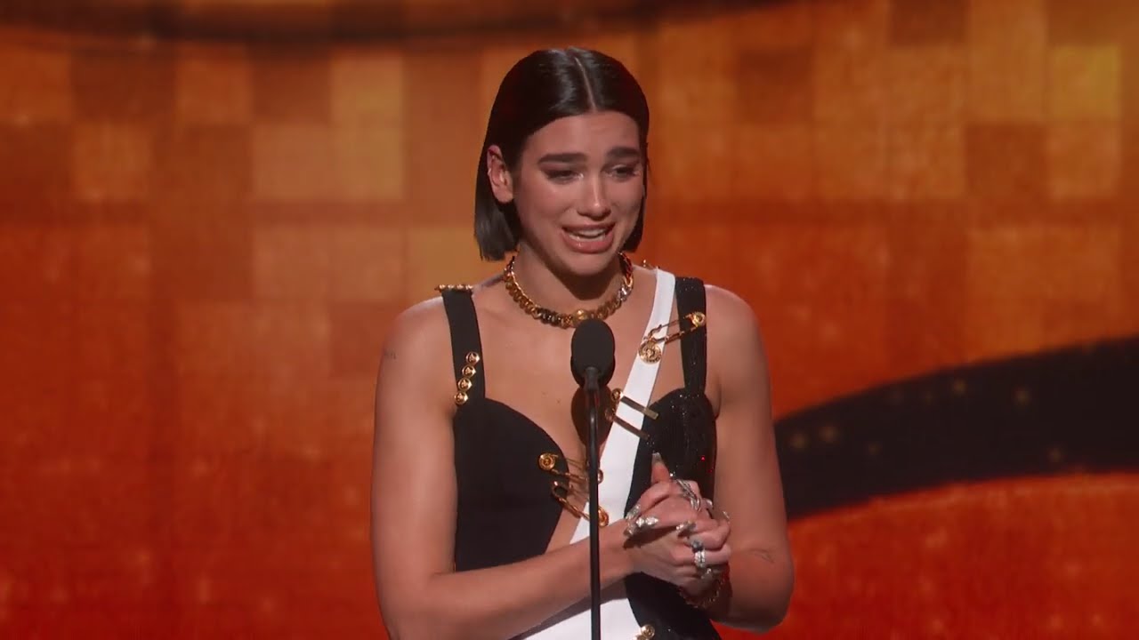 Dua Lipa Wins Best New Artist | 2019 GRAMMYs Acceptance Speech