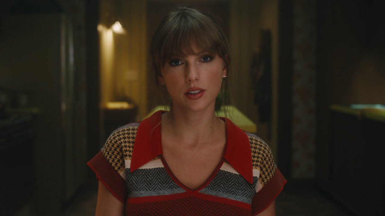 Taylor Swift - Anti-Hero (Official Music Video)