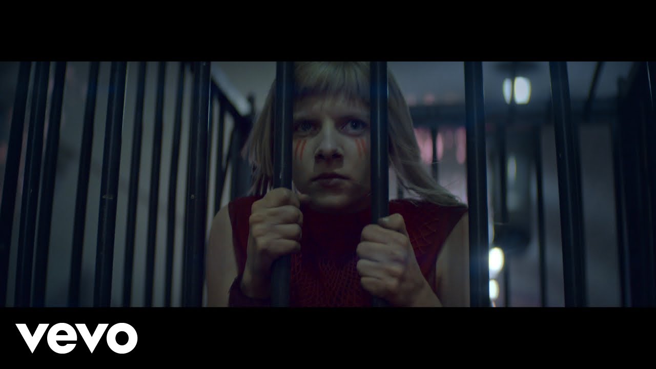 AURORA - Animal