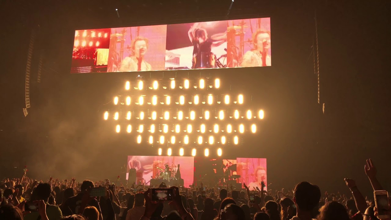 Kiwi - Harry Styles (Harry Styles Live on Tour 2018 - Singapore)