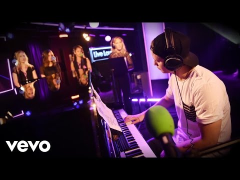 Kygo, Ellie Goulding - Sign Of The Times (Harry Styles cover) in the Live Lounge