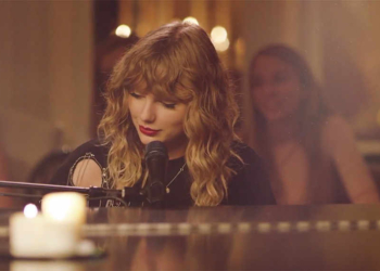 Mira a Taylor Swift interpretar su nueva canción "New Year's Day"
