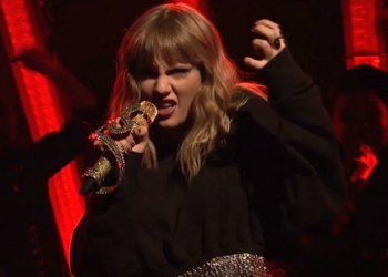 Taylor Swift interpreto por primera vez "... Ready For It?" en 'SNL'