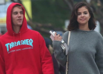 Justin Bieber reacciona al ser cuestionado sobre proponerse a Selena Gomez