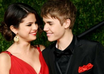 Justin Bieber trata de ganarse a la mamá de Selena Gomez