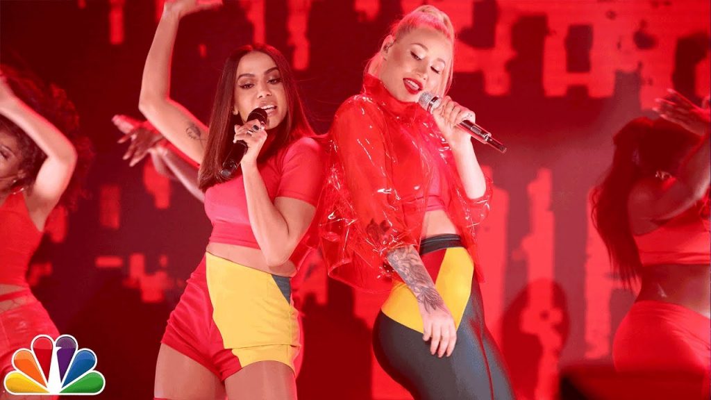 Iggy Azalea aclara que no tiene problemas con Anitta