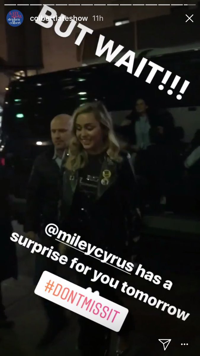 Miley Cyrus se encuentra preparando una sorpresa Miley Cyrus se encuentra preparando una sorpresa