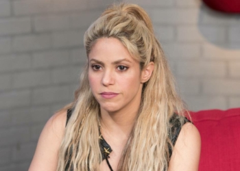 Shakira no se someterá a operación en sus cuerdas vocales