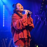 Demi Lovato cantó "Tell Me You Love Me" en versión acústica