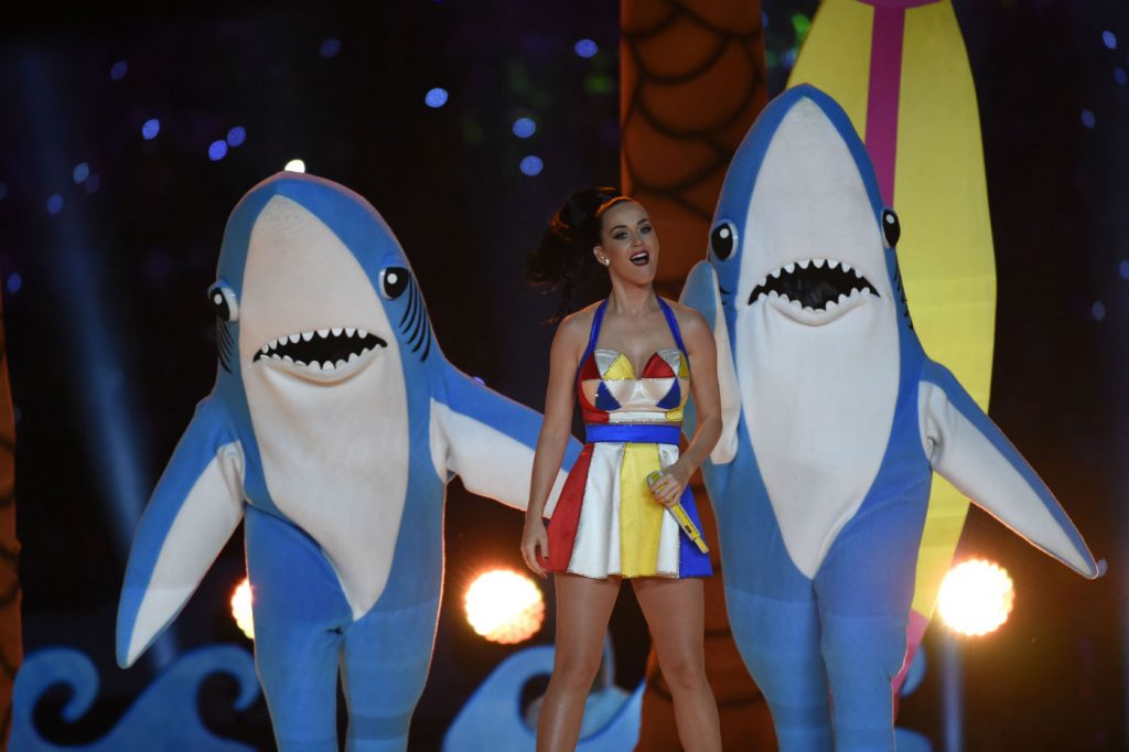 Revelaron la identidad del otro tiburón del Halftime Show dado por Katy Perry