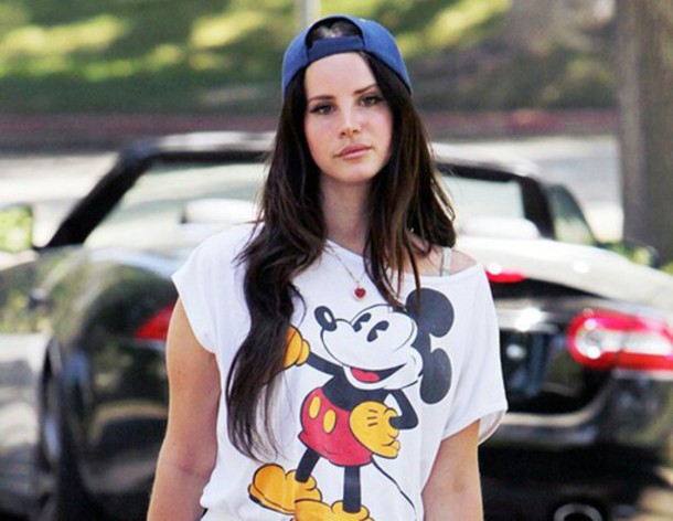 ¿Lana Del Rey está trabajando en un nuevo proyecto para Disney?