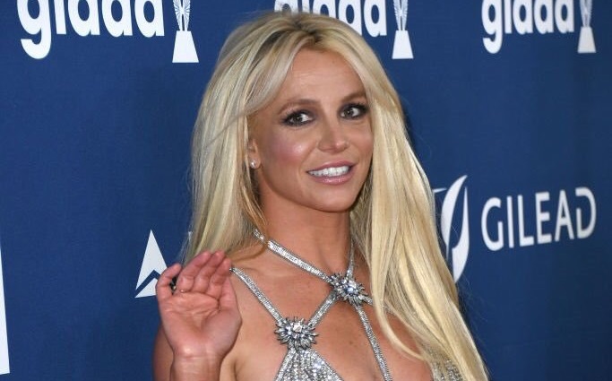 Britney Spears es honrada con el premio VANGUARD en los GLAAD Awards