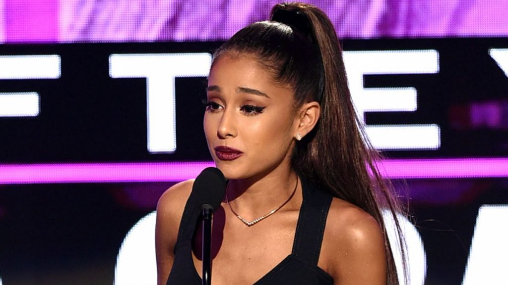 A 1 año de la tragedia, Ariana Grande rinde tributo a los afectados en Manchester