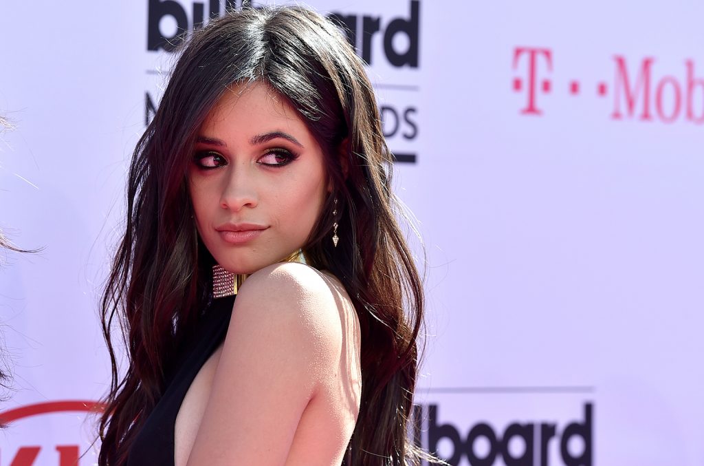 Camila Cabello volvió a entrar al Top 10 del Hot 100