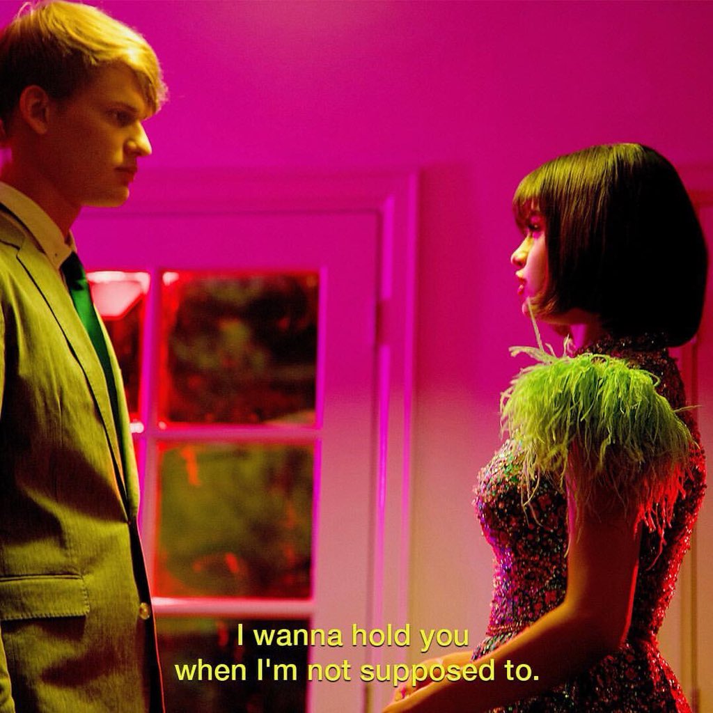 Selena Gomez comparte vistazos del vídeo musical de "Back To You"