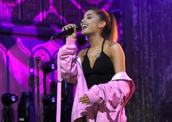 Ariana Grande cantó sus más grandes éxitos en el Amazon Prime Day