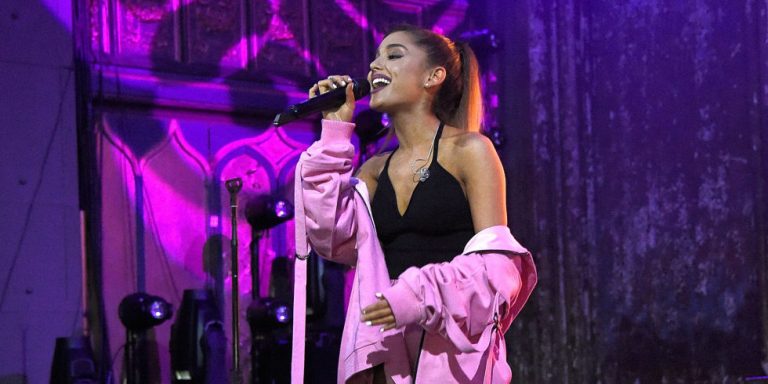 Canción Más Famosa De Ariana Grande