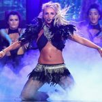 Britney Spears dio un concierto ardiendo en fiebre